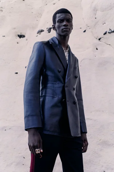 Look 12